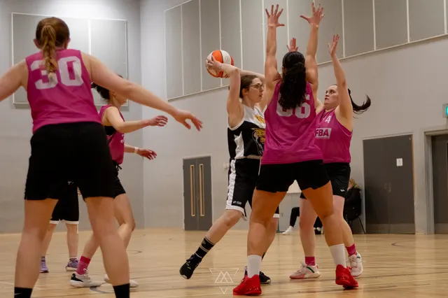 Photo from Roar v FBA Rockettes